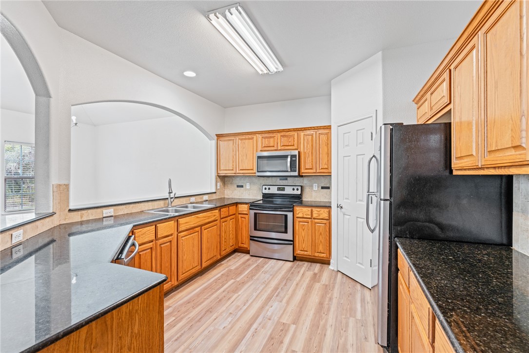 14213 Playa Del Rey Corpus Christi, TX 78418 - Photo 10 of 23