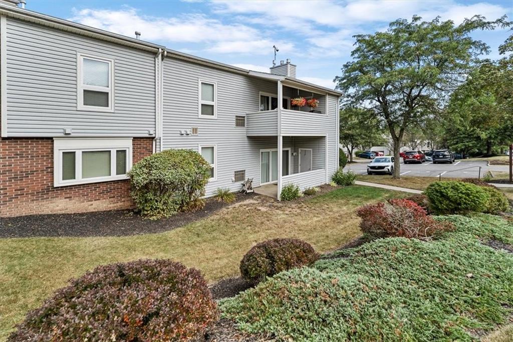 1801 Kenzie Road Pittsburgh, PA 15205 - Photo 2 of 26 Gallery Image 2