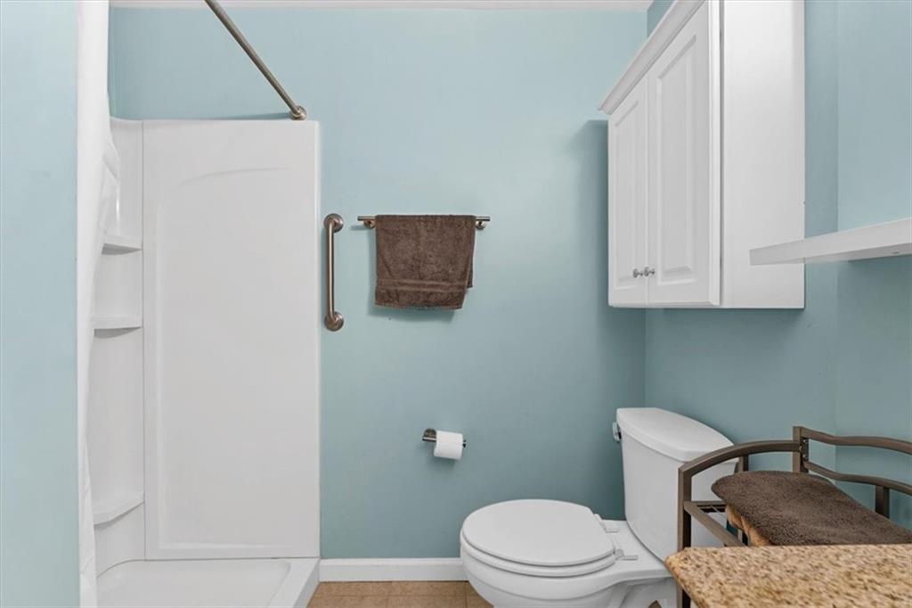 1801 Kenzie Road Pittsburgh, PA 15205 - Photo 21 of 26 Gallery Image 21