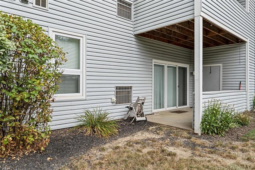 1801 Kenzie Road Pittsburgh, PA 15205 - Photo 4 of 26 Gallery Image 4