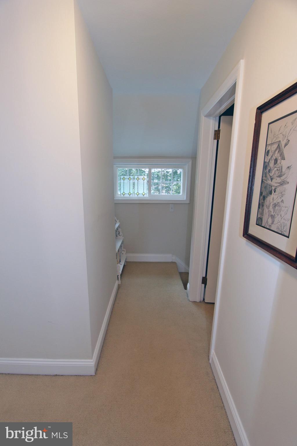 951 Conestoga Road Berwyn, PA 19312 - Photo 22 of 41 a view of entryway with window