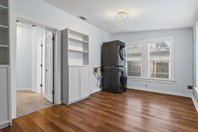 $3,850 | 84 Waller Street, Austin, TX 78702