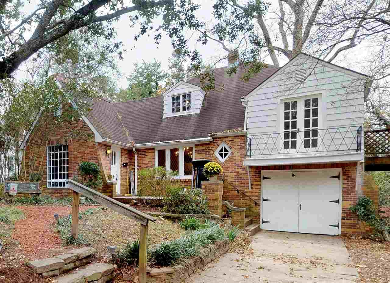 111 Berkshire Road Raleigh, NC 27608 - Photo 1 of 25 Photo 1