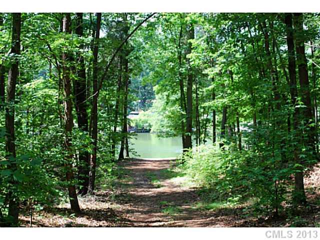 4405 Lake Forest Road, Unit 98 Denver, NC 28037 - Photo 11 of 12 Gallery Image 11