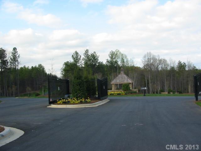 4405 Lake Forest Road, Unit 98 Denver, NC 28037 - Photo 6 of 12 Gallery Image 6