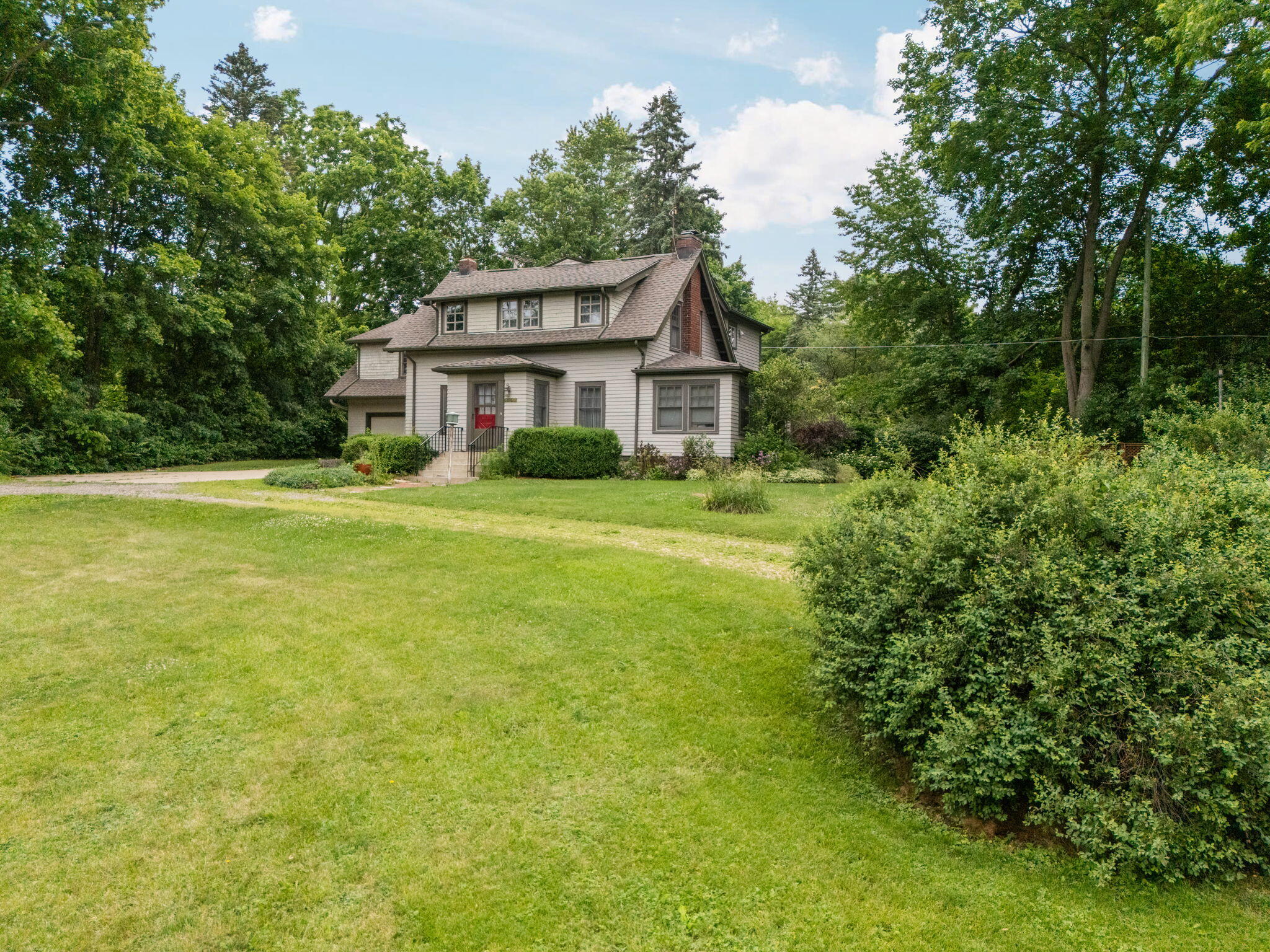 3080 Whitmore Lake Road Ann Arbor, MI 48105 - Photo 4 of 82 3-web-or-mls-DJI_20260617120644_0115_D