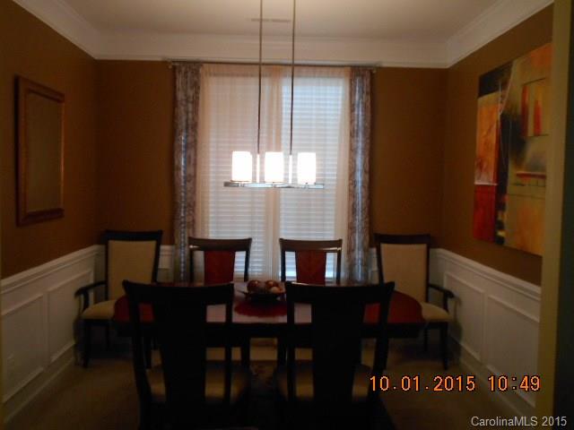 8535 Ridgeline Lane Charlotte, NC 28269 - Photo 6 of 10