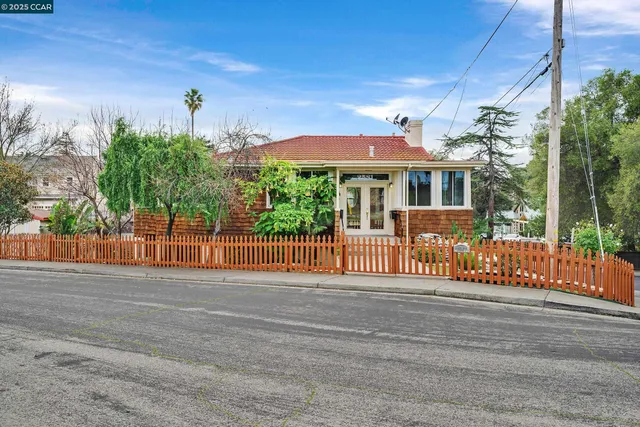 $829,900 | 2581 Charles Avenue, Pinole, CA 94564