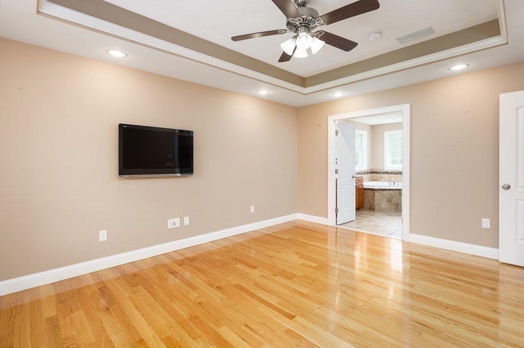 21 Valley Road Southampton, MA 01073 - Photo 25 of 42