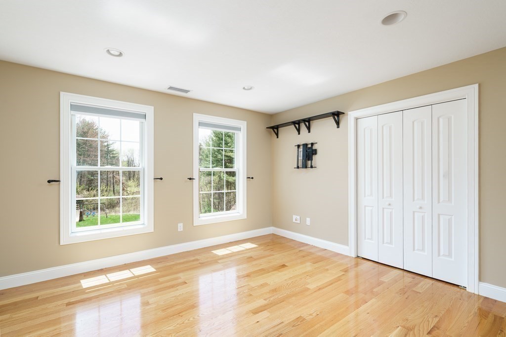 21 Valley Road Southampton, MA 01073 - Photo 30 of 42