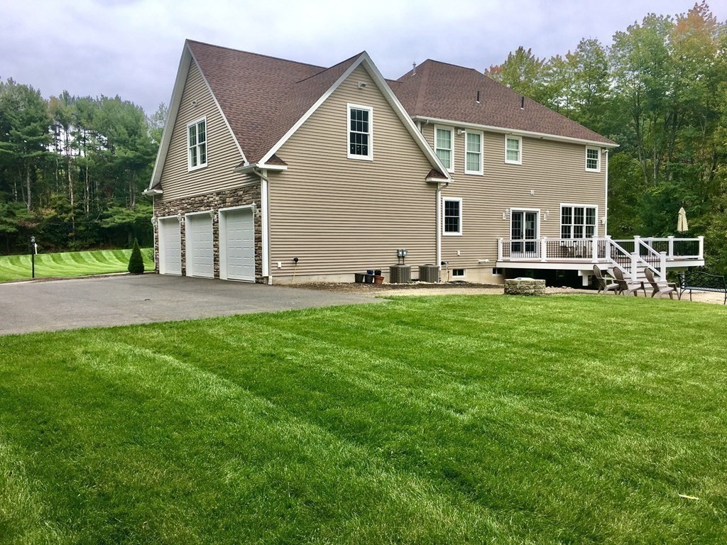21 Valley Road Southampton, MA 01073 - Photo 41 of 42