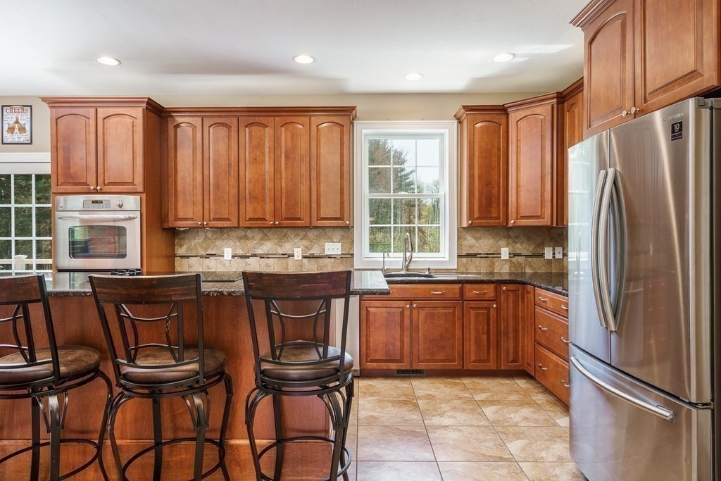 21 Valley Road Southampton, MA 01073 - Photo 9 of 42