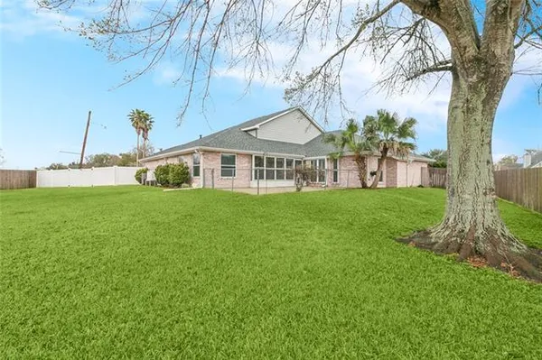 $425,000 | 513 Maryland Drive, Luling, LA 70070