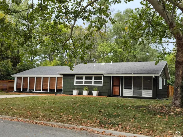 $350,000 | 1704 West 20th Street, Lawrence, KS 66046