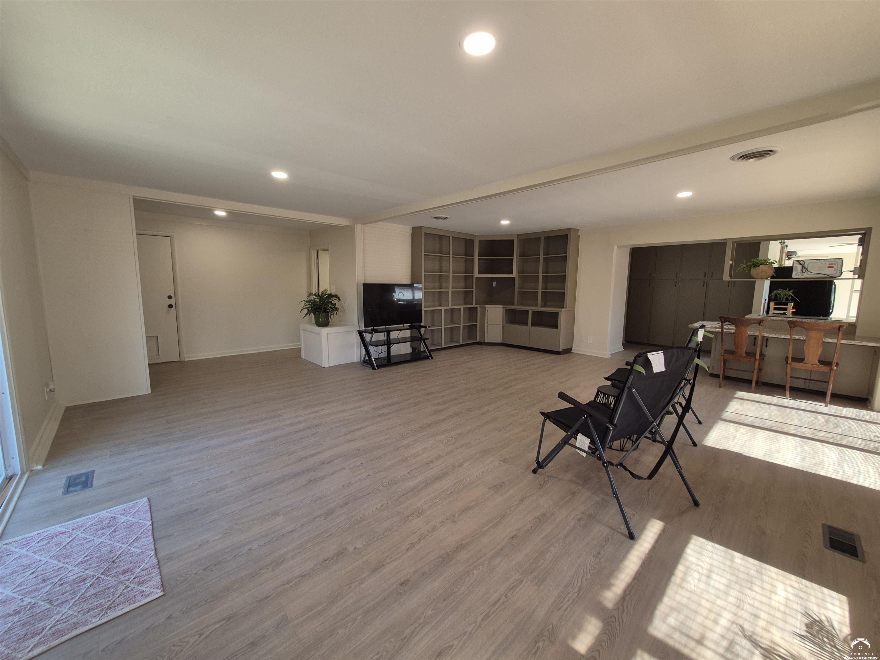 1704 West 20th Street Lawrence, KS 66046 - Photo 11 of 25