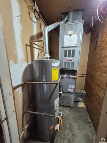 $350,000 | 1704 West 20th Street, Lawrence, KS 66046