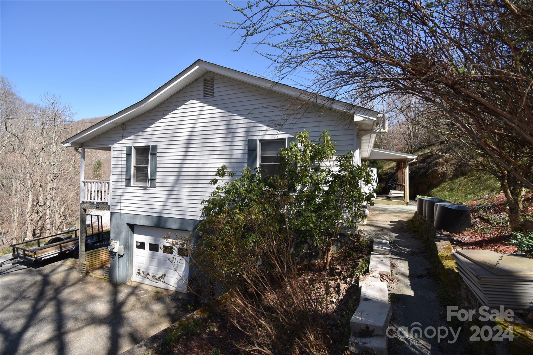 7500 Meat Camp Road Todd, NC 28684 - Photo 7 of 38 Gallery Image 7