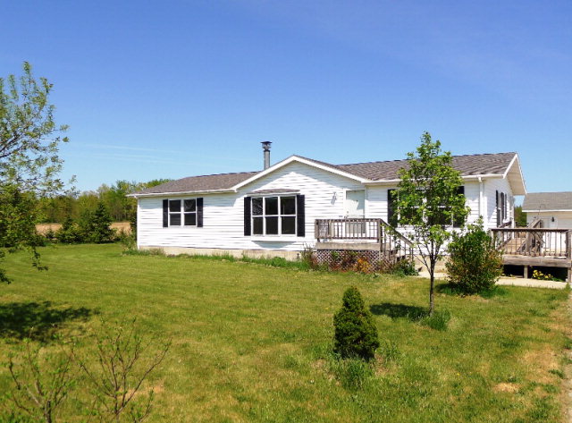 4724 Mathey Road Sturgeon Bay, WI 54235 - Photo 1 of 1 Main View