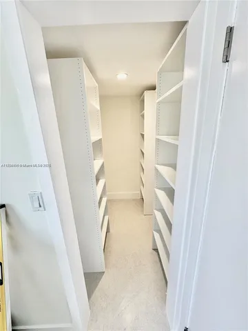 $4,500 | 555 Crandon Boulevard, Unit 32, Key Biscayne, FL 33149