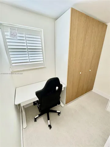 $4,500 | 555 Crandon Boulevard, Unit 32, Key Biscayne, FL 33149