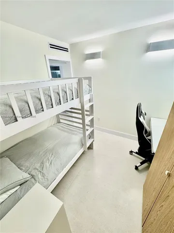 $4,500 | 555 Crandon Boulevard, Unit 32, Key Biscayne, FL 33149