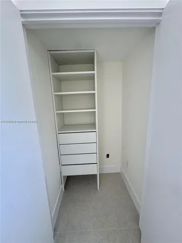 $4,500 | 555 Crandon Boulevard, Unit 32, Key Biscayne, FL 33149