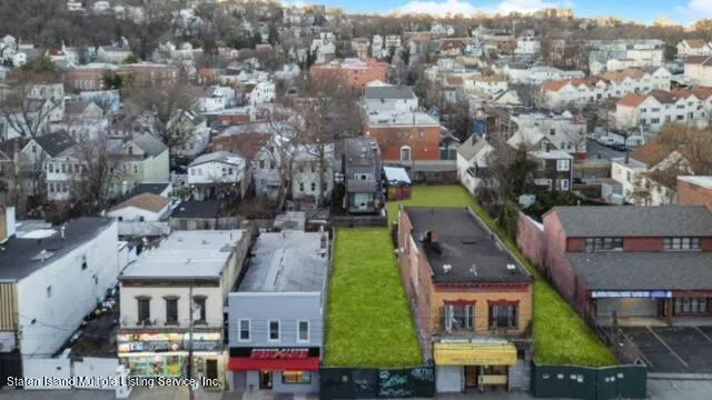 $2,400 | 181 Broad Street | Stapleton