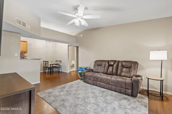 $347,500 | 1385 West University Avenue, Unit 211, Flagstaff, AZ 86001