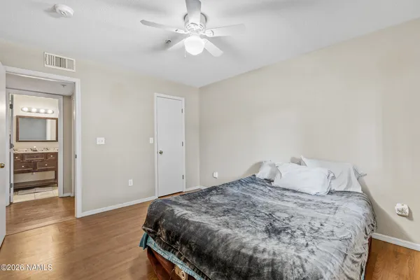 $347,500 | 1385 West University Avenue, Unit 211, Flagstaff, AZ 86001