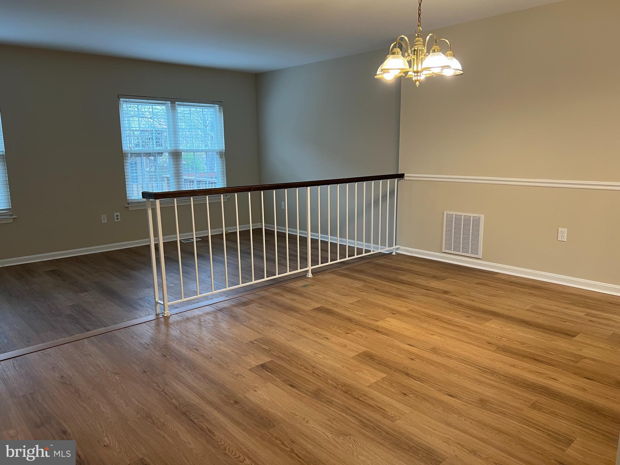 7804 Wintercress Lane Springfield, VA 22152 - Photo 14 of 64 Dining room