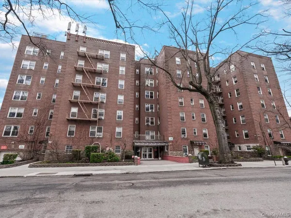 $310,000 | 82-40 Austin Street, Unit 6K | Kew Gardens