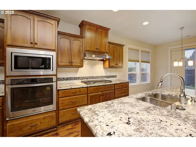 $725,000 | 5805 Northeast 121st Way, Vancouver, WA 98686