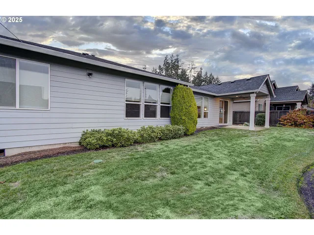 $725,000 | 5805 Northeast 121st Way, Vancouver, WA 98686