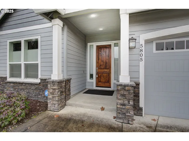 $725,000 | 5805 Northeast 121st Way, Vancouver, WA 98686