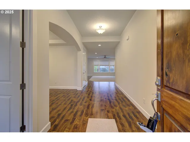 $725,000 | 5805 Northeast 121st Way, Vancouver, WA 98686