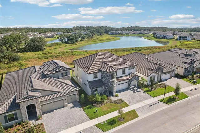 $744,000 | 14930 Rider Pass Drive, Lithia, FL 33547