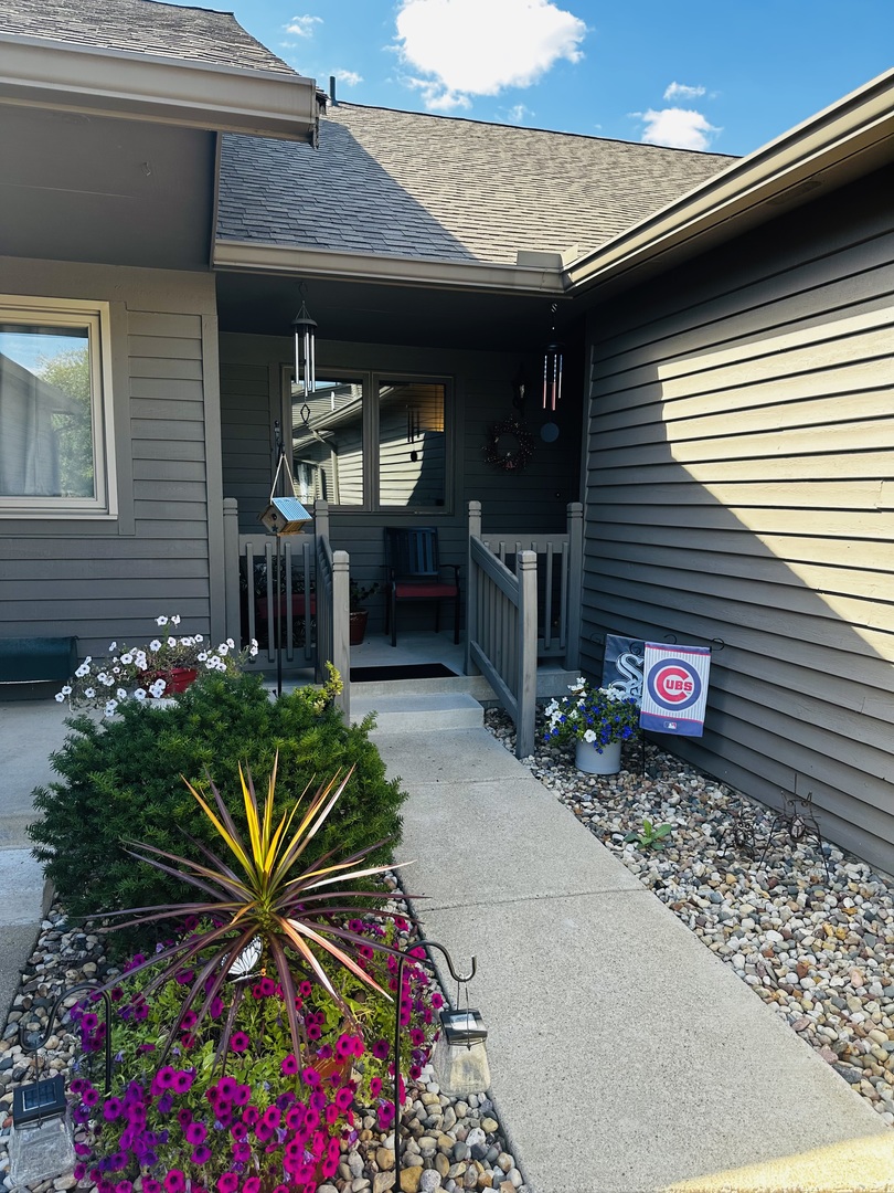 1509 Fort Jesse Road, Unit 5 Normal, IL 61761 - Photo 2 of 19 Gallery Image 2