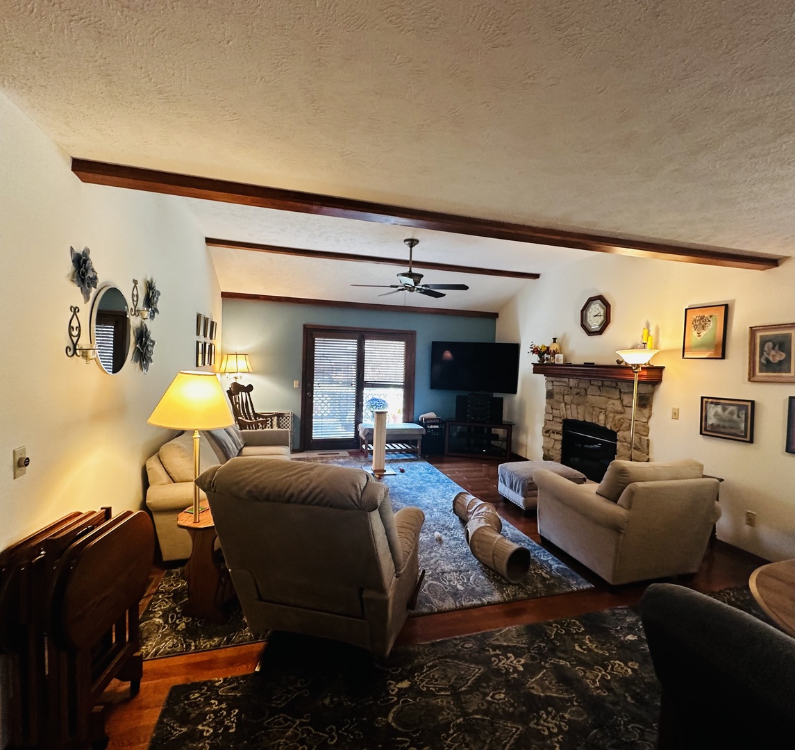 1509 Fort Jesse Road, Unit 5 Normal, IL 61761 - Photo 6 of 19 Gallery Image 6