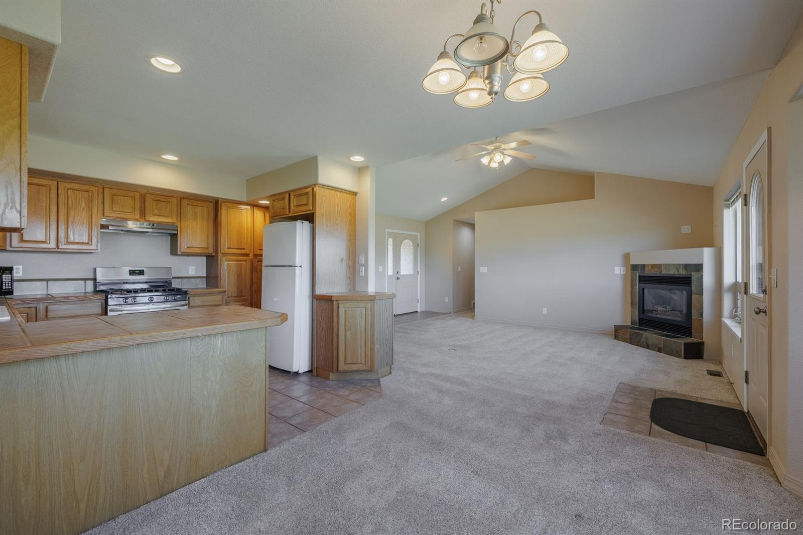 471 Duesouth Road Florissant, CO 80816 - Photo 16 of 35