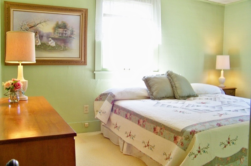 931 Country Club Road Warsaw, IN 46580 - Photo 10 of 27 Gallery Image 10