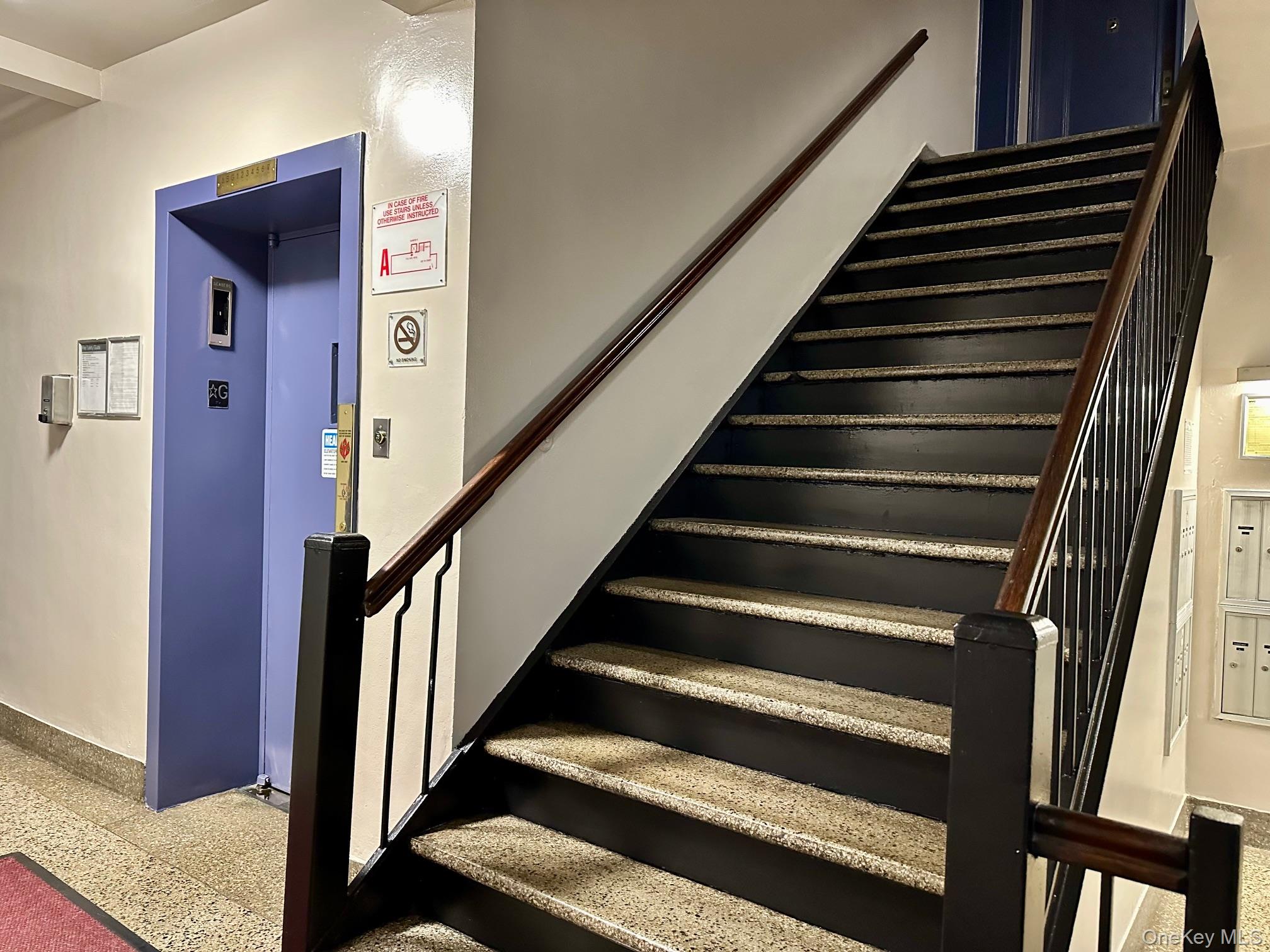 112-30 Northern Boulevard, Unit 4G Queens, NY 11368 - Photo 22 of 38 a view of entryway