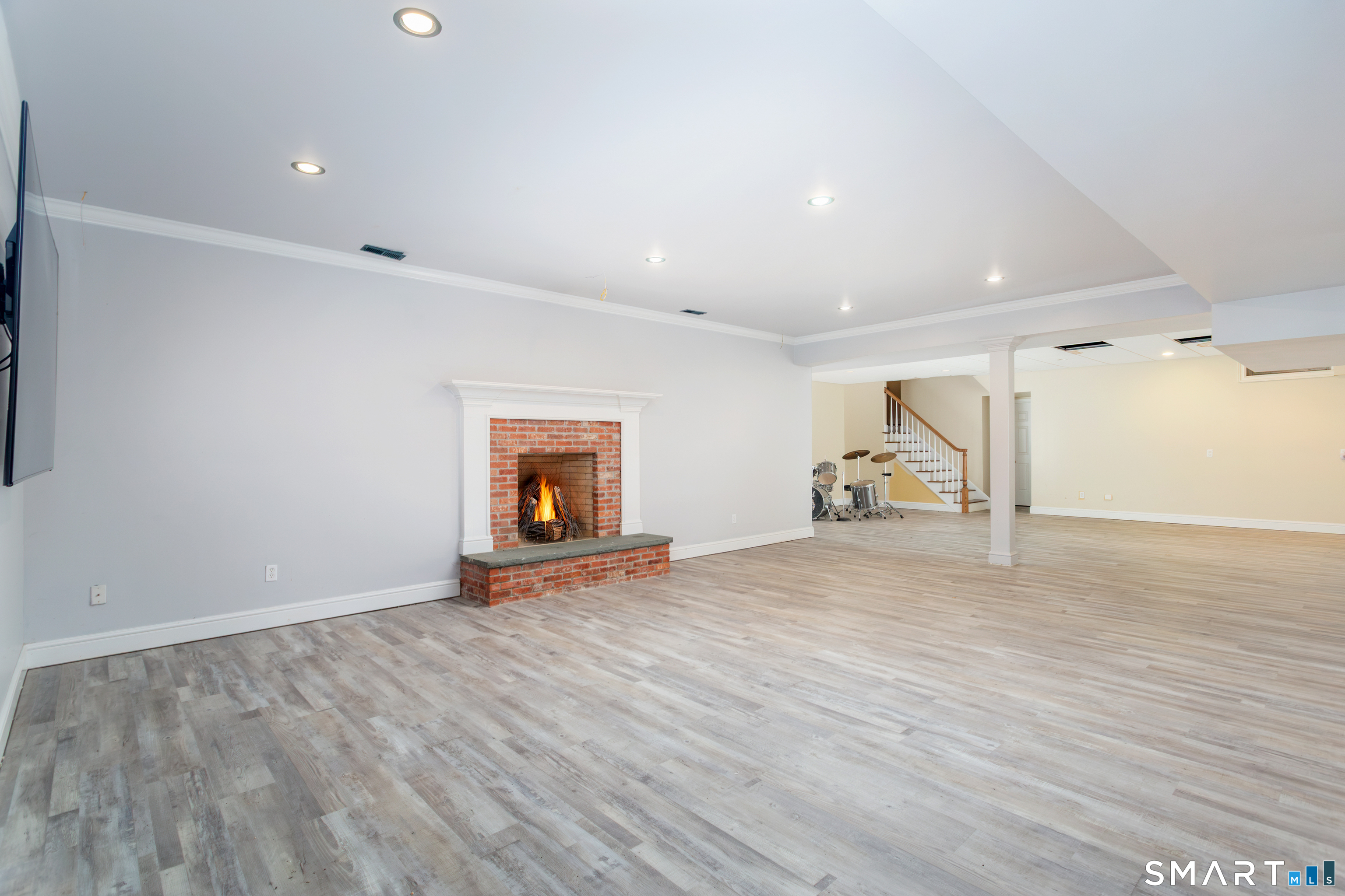 7 Old Hyde Road Weston, CT 06883 - Photo 36 of 40