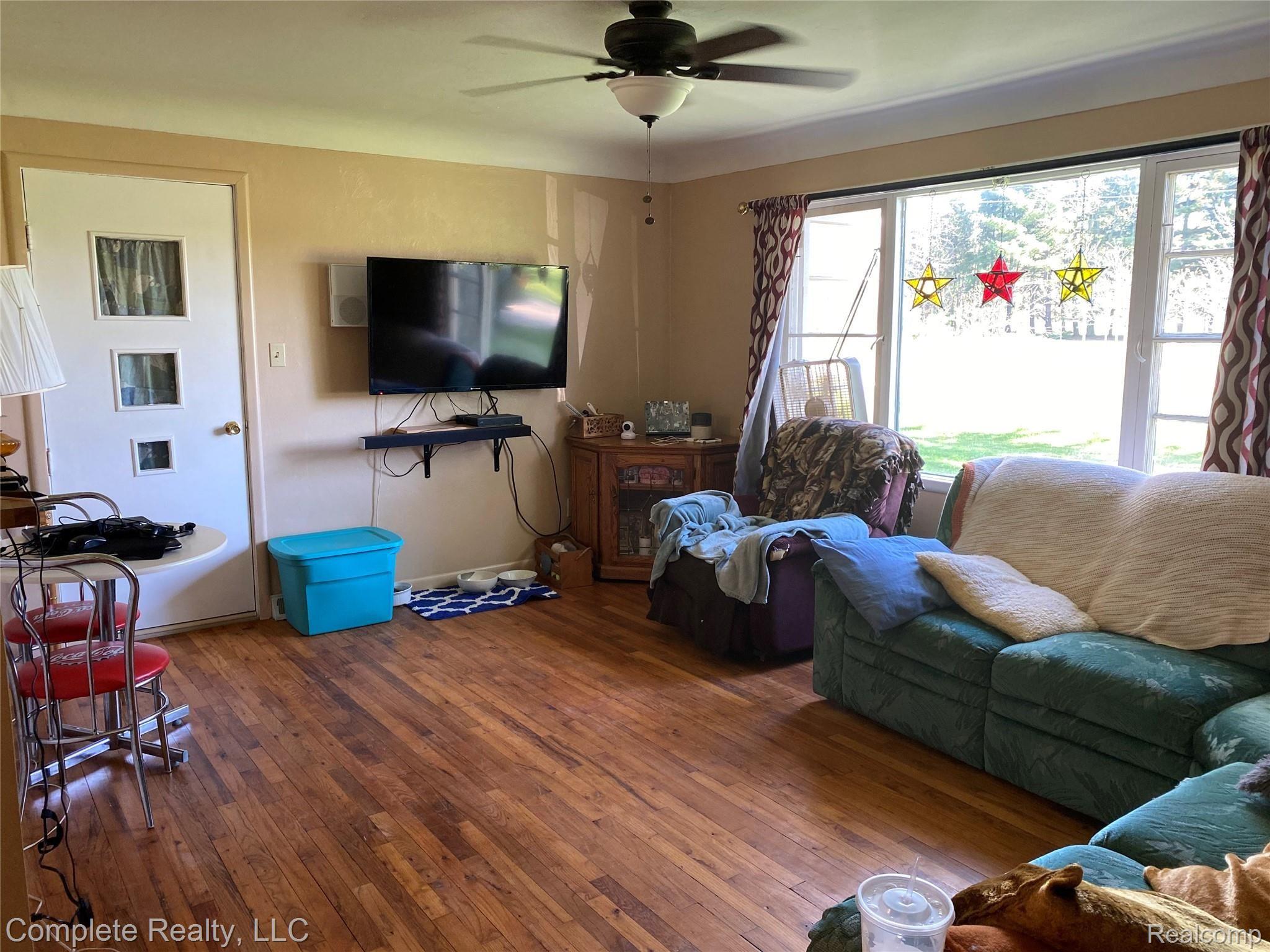 5028 Coldwater Road Columbiaville, MI 48421 - Photo 11 of 30 2020-05-20 18.00