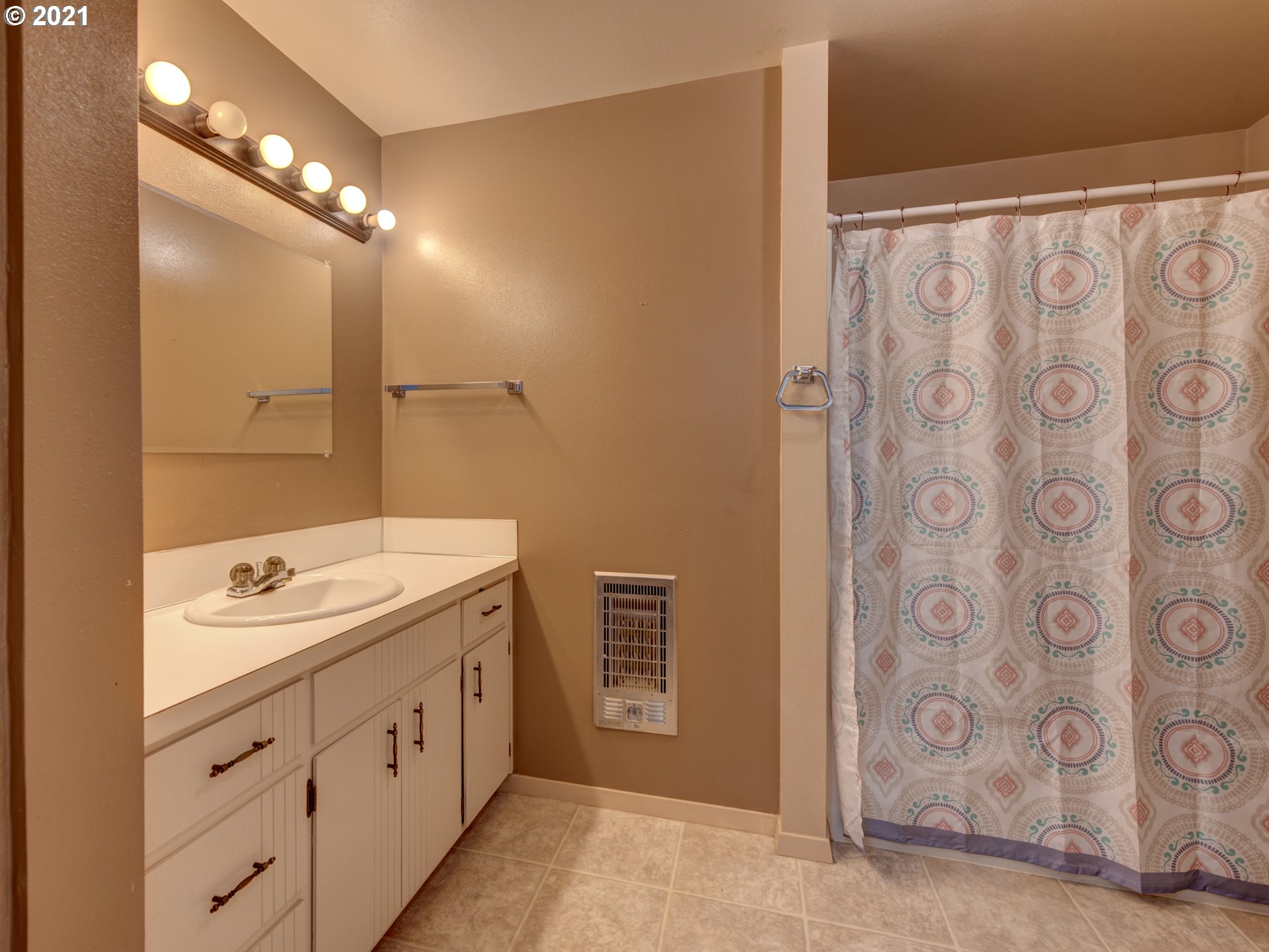84930 Ridgeway Road Pleasant Hill, OR 97455 - Photo 19 of 26