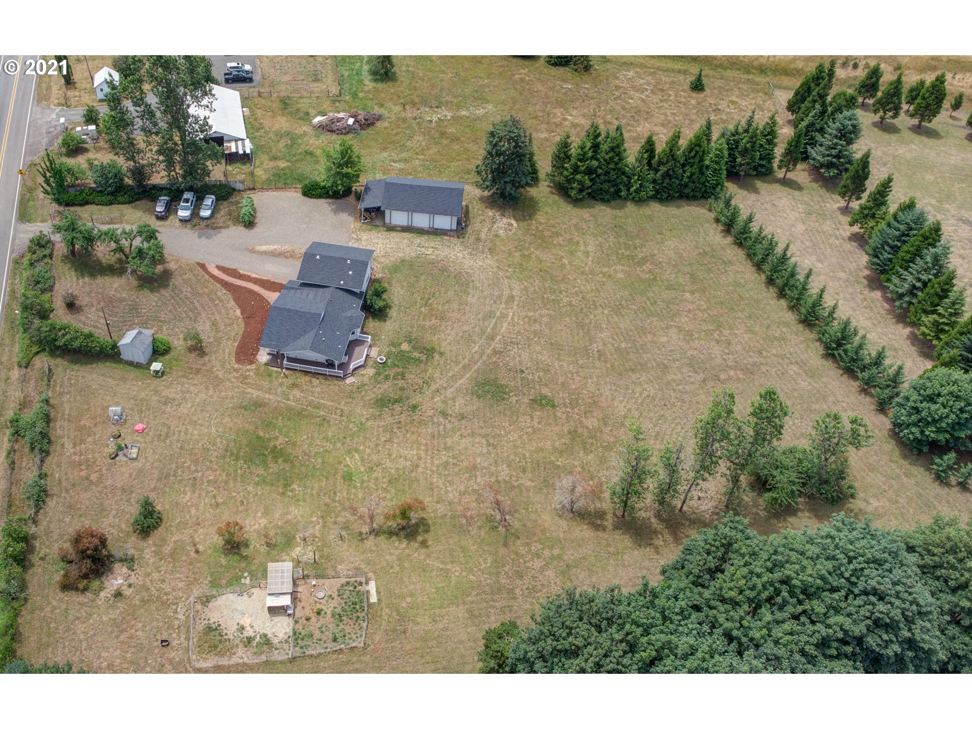 84930 Ridgeway Road Pleasant Hill, OR 97455 - Photo 3 of 26