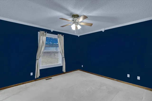 $215,000 | 502 Richard Court, Mahomet, IL 61853