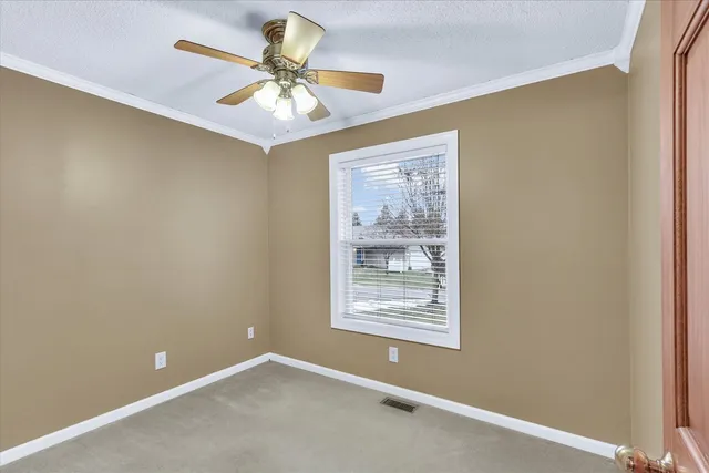 $215,000 | 502 Richard Court, Mahomet, IL 61853