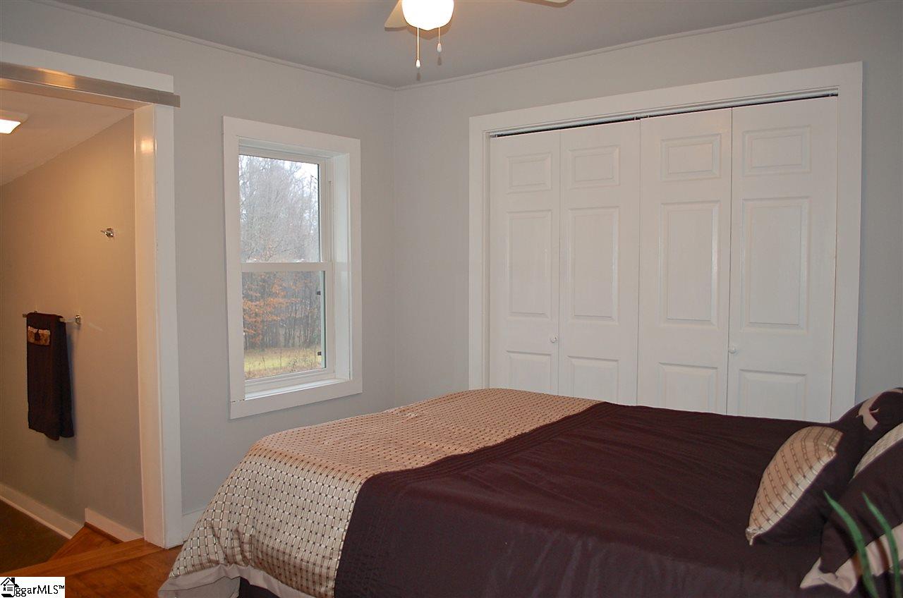 175 Coleman Road Wellford, SC 29385 - Photo 21 of 36