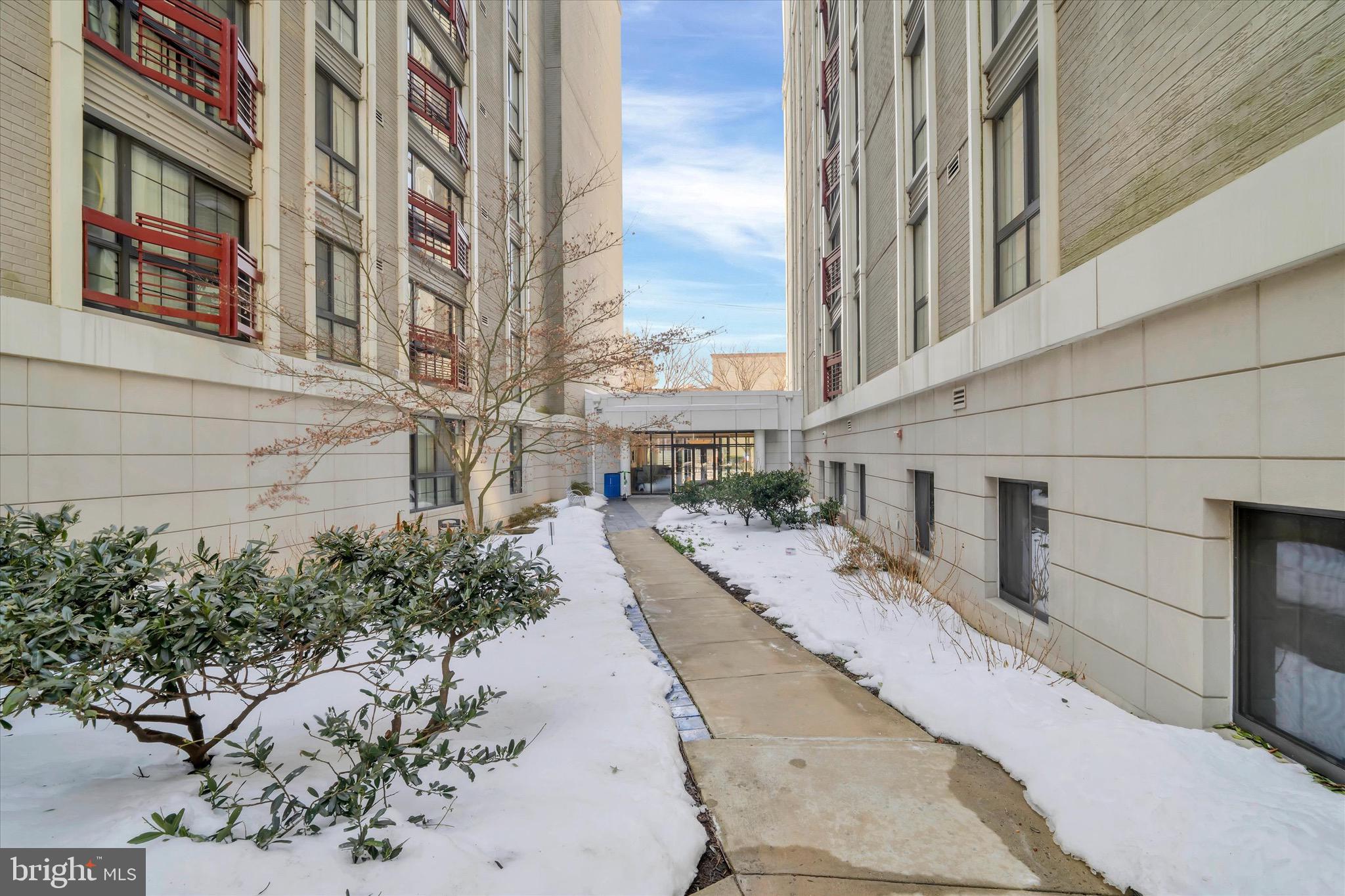 7923 Eastern Avenue Northwest, Unit 904 Silver Spring, MD 20910 - Photo 1 of 31