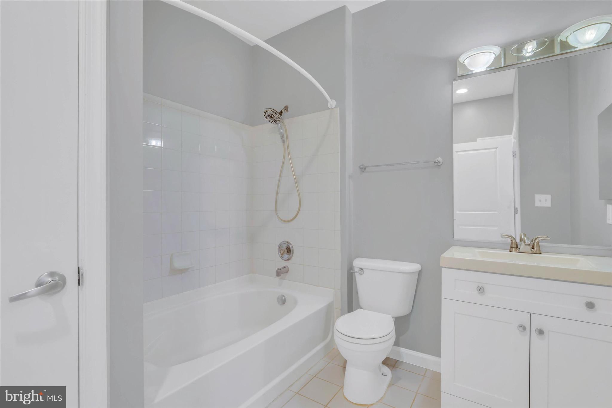 7923 Eastern Avenue Northwest, Unit 904 Silver Spring, MD 20910 - Photo 18 of 31